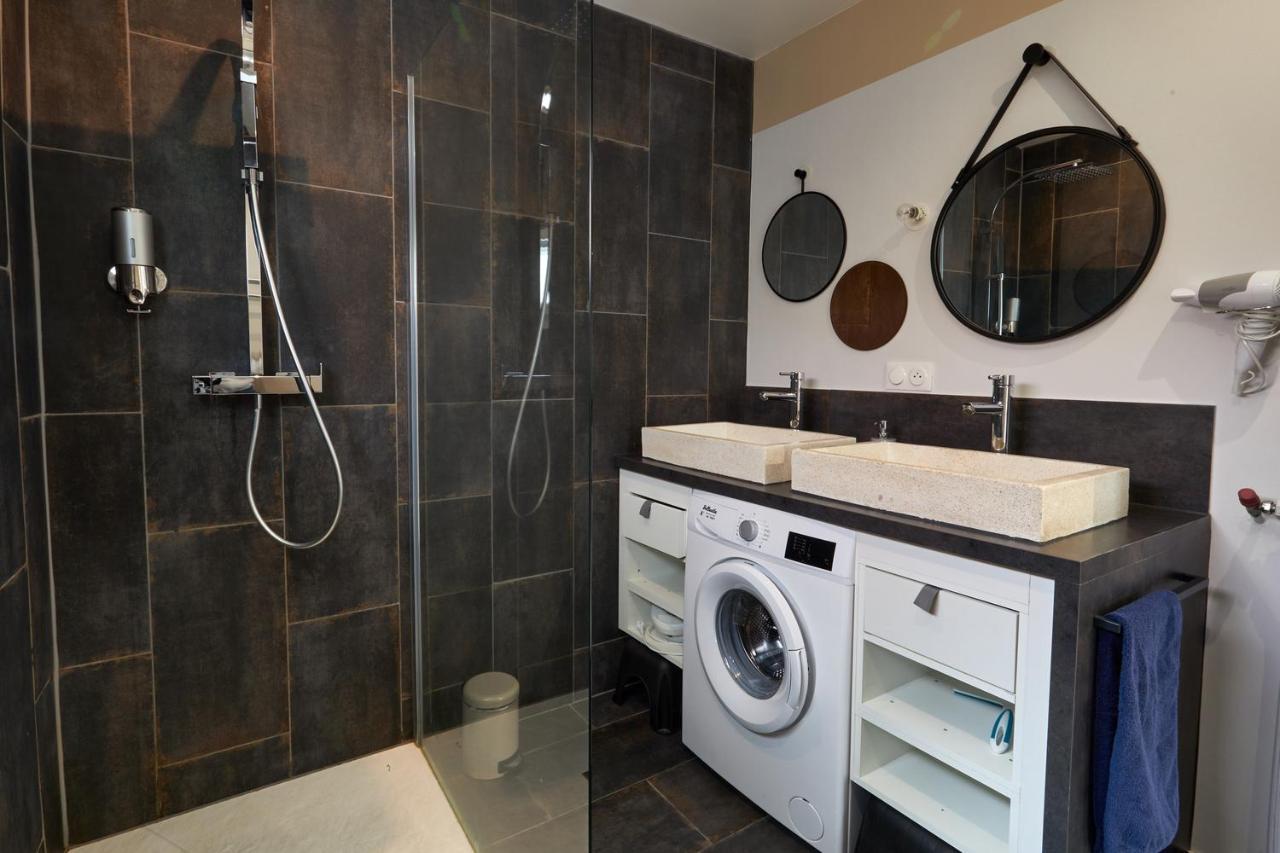 Centre Ville A Pied Appt Avec Sauna, Linge, Wifi, Stationnement Gratuit Vannes Eksteriør billede