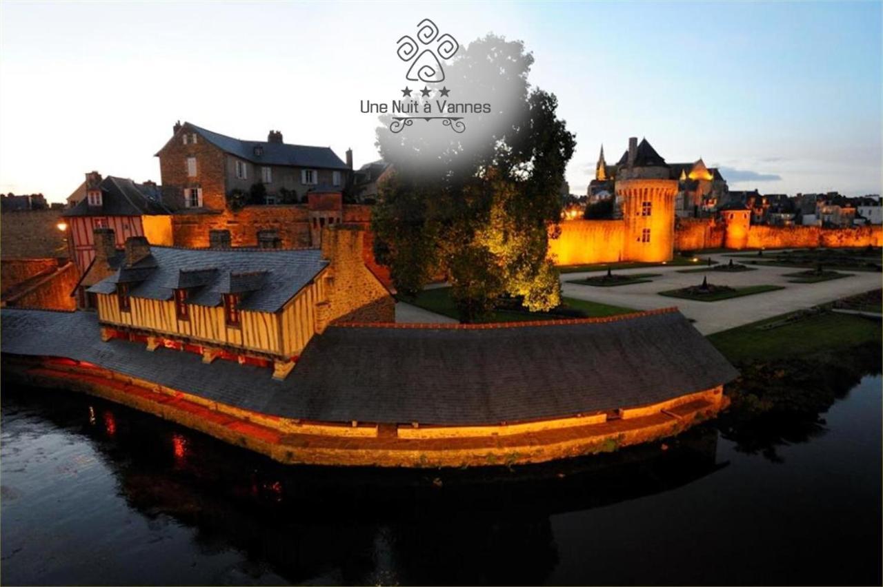 Centre Ville A Pied Appt Avec Sauna, Linge, Wifi, Stationnement Gratuit Vannes Eksteriør billede