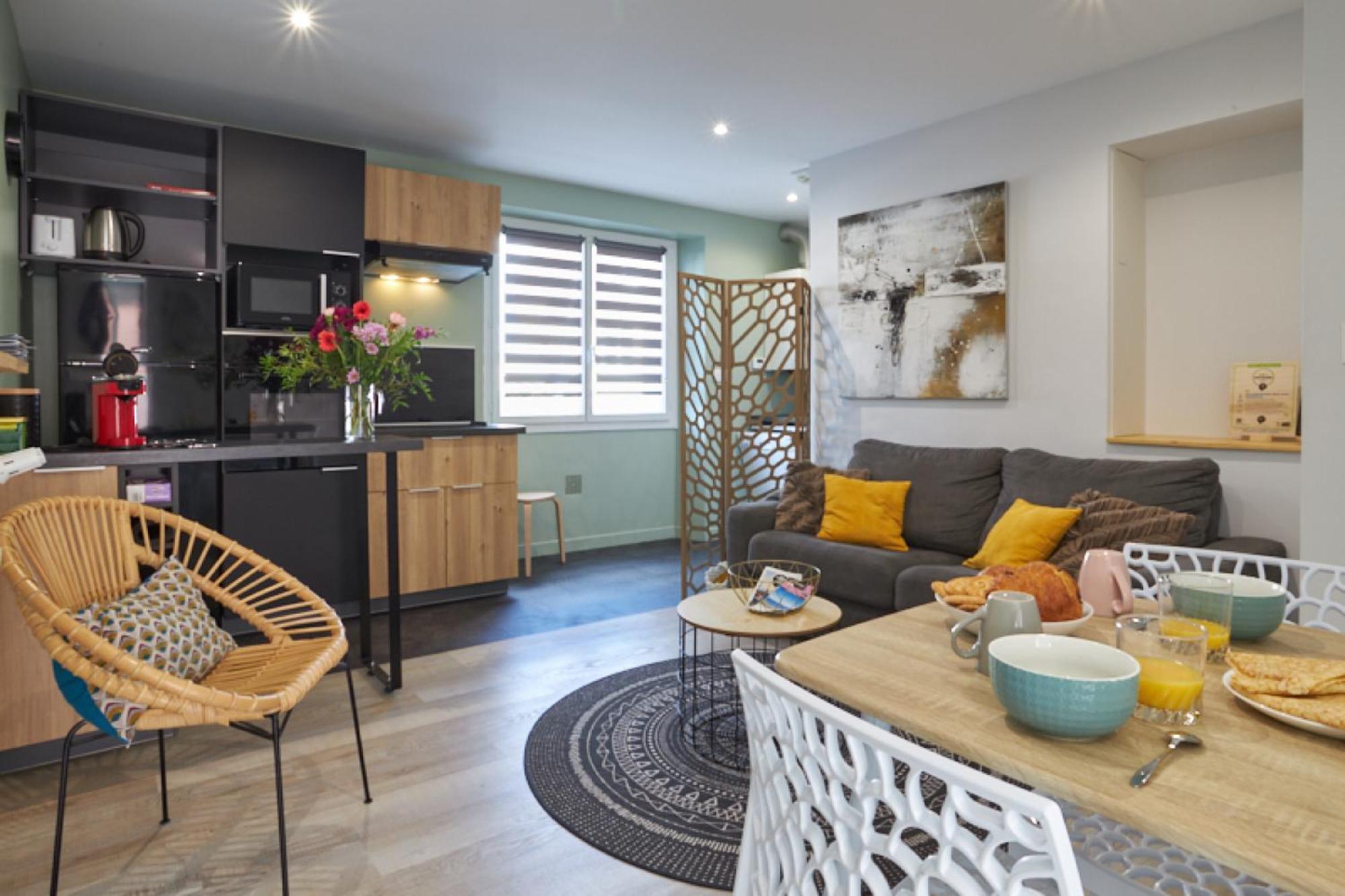 Centre Ville A Pied Appt Avec Sauna, Linge, Wifi, Stationnement Gratuit Vannes Eksteriør billede